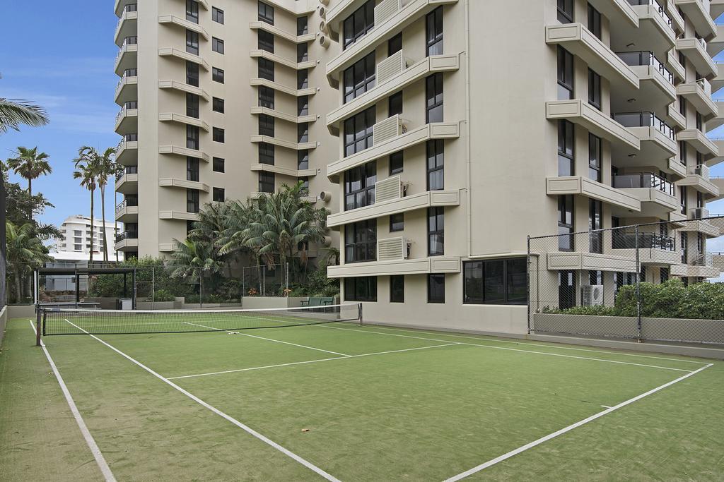 Clubb Coolum Beach Resort Sunshine Coast Exterior foto