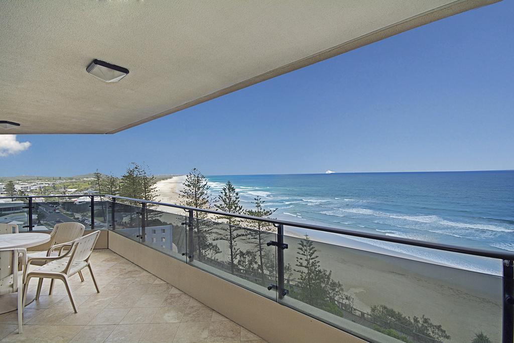 Clubb Coolum Beach Resort Sunshine Coast Exterior foto